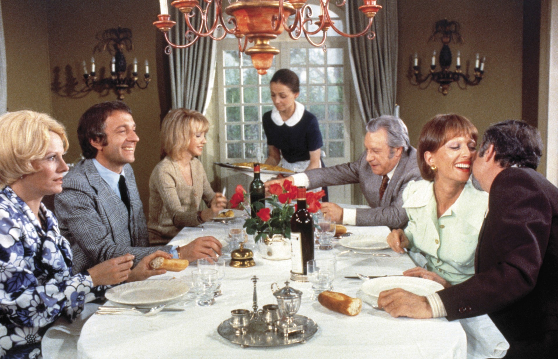The Discreet Charm of the Bourgeoisie (Le Charme discret de la bourgeoisie)